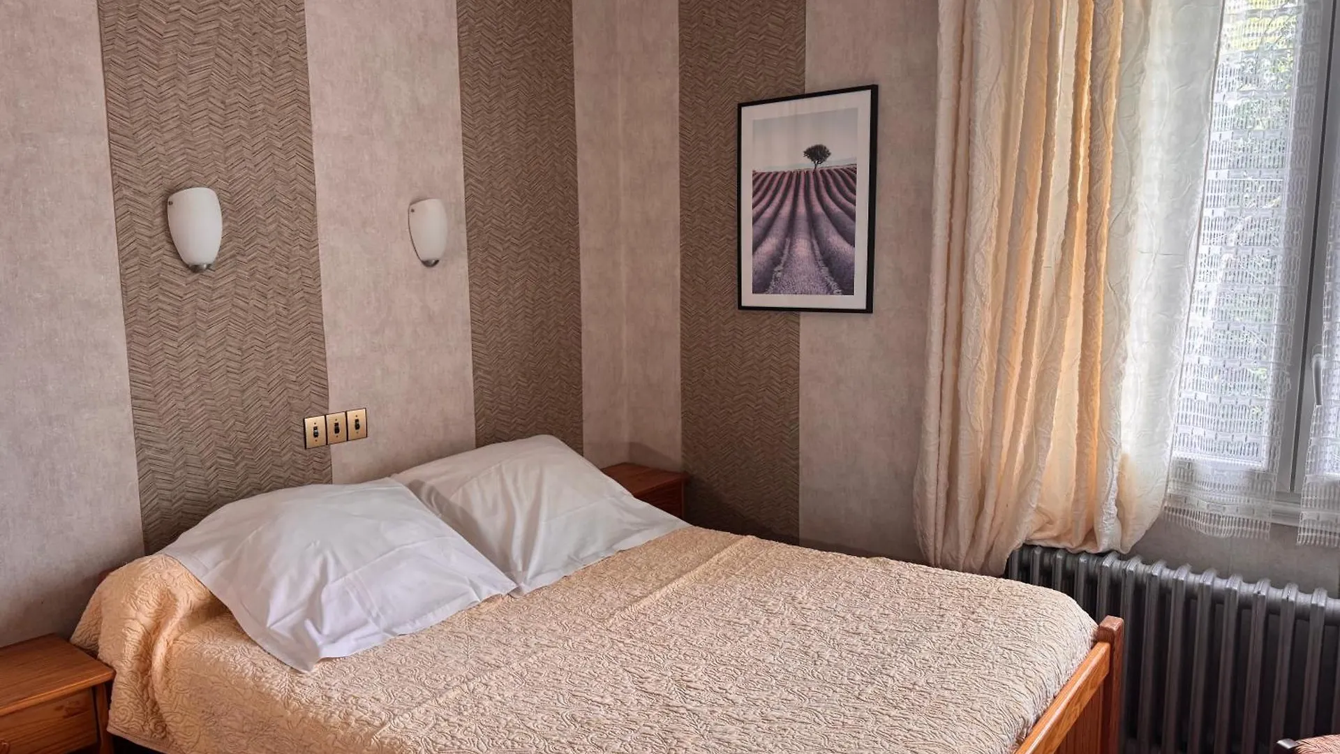 Hotel Le Chemin Neuf Gréoux-les-Bains Francia