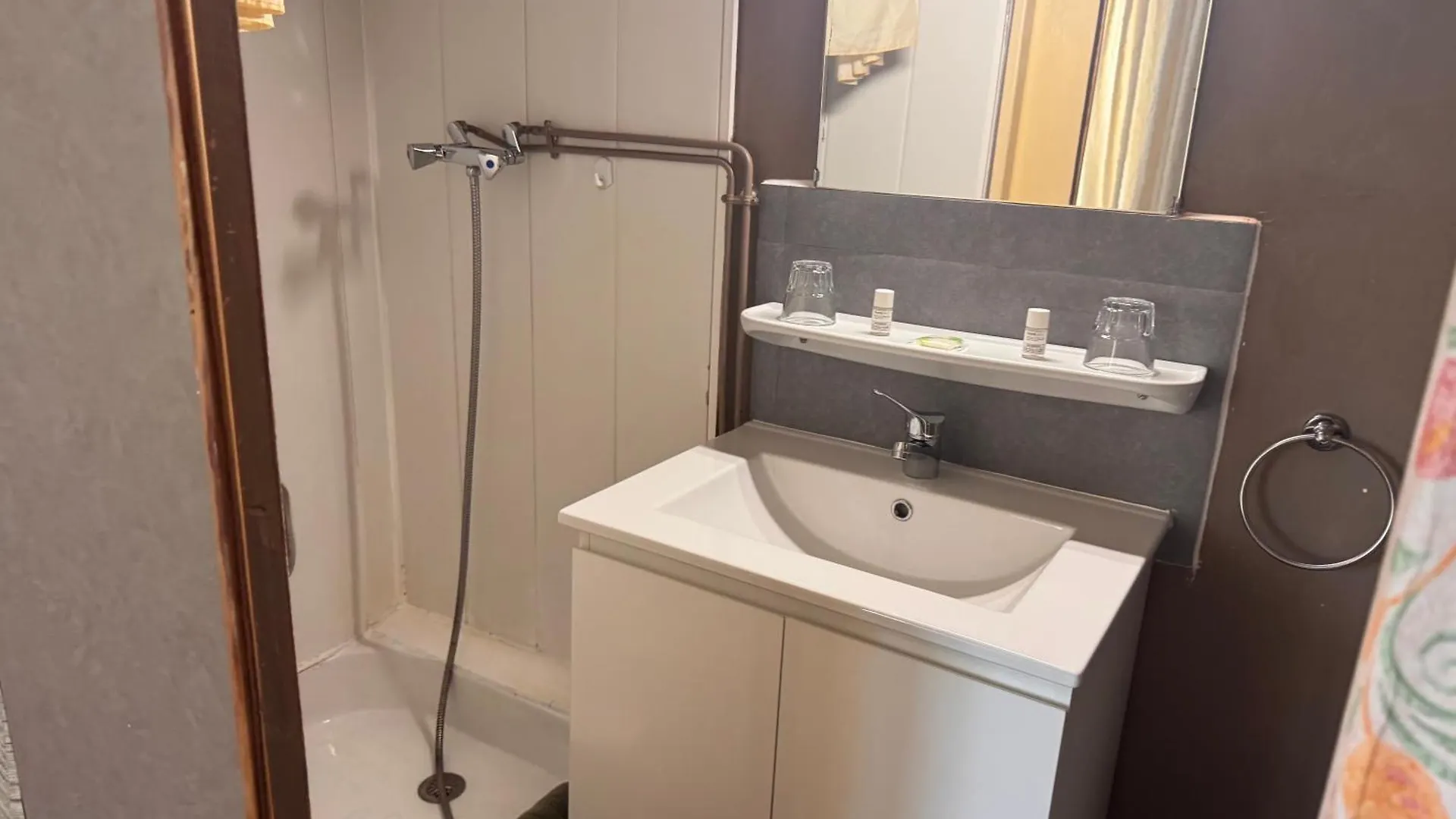 Le Chemin Neuf Hotel Greoux-les-Bains